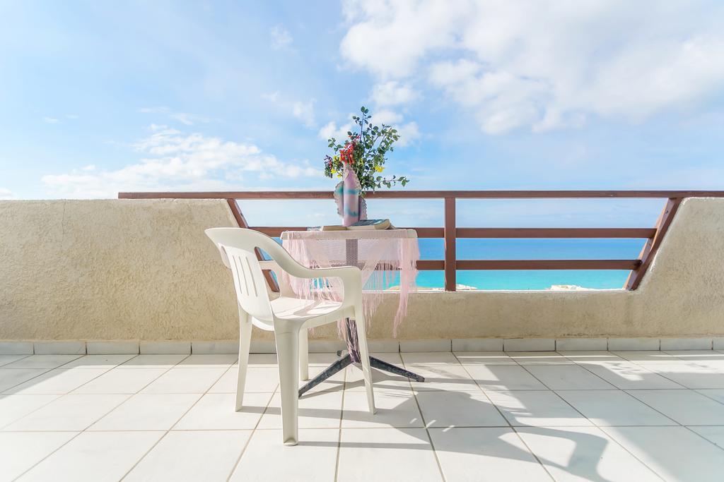 Yiannis Ηotel Foinikion Ngoại thất bức ảnh