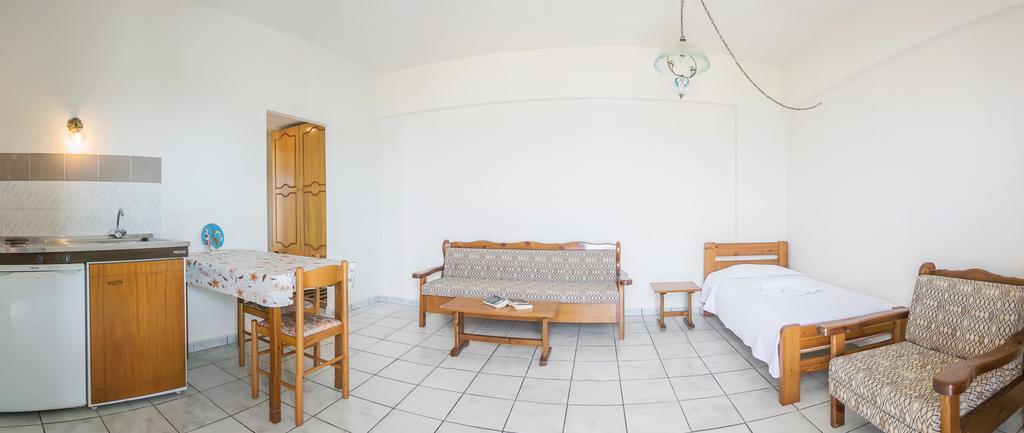 Yiannis Ηotel Foinikion Ngoại thất bức ảnh