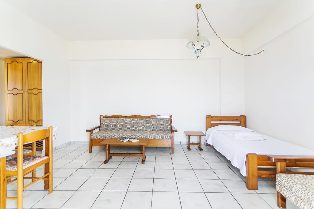 Yiannis Ηotel Foinikion Ngoại thất bức ảnh